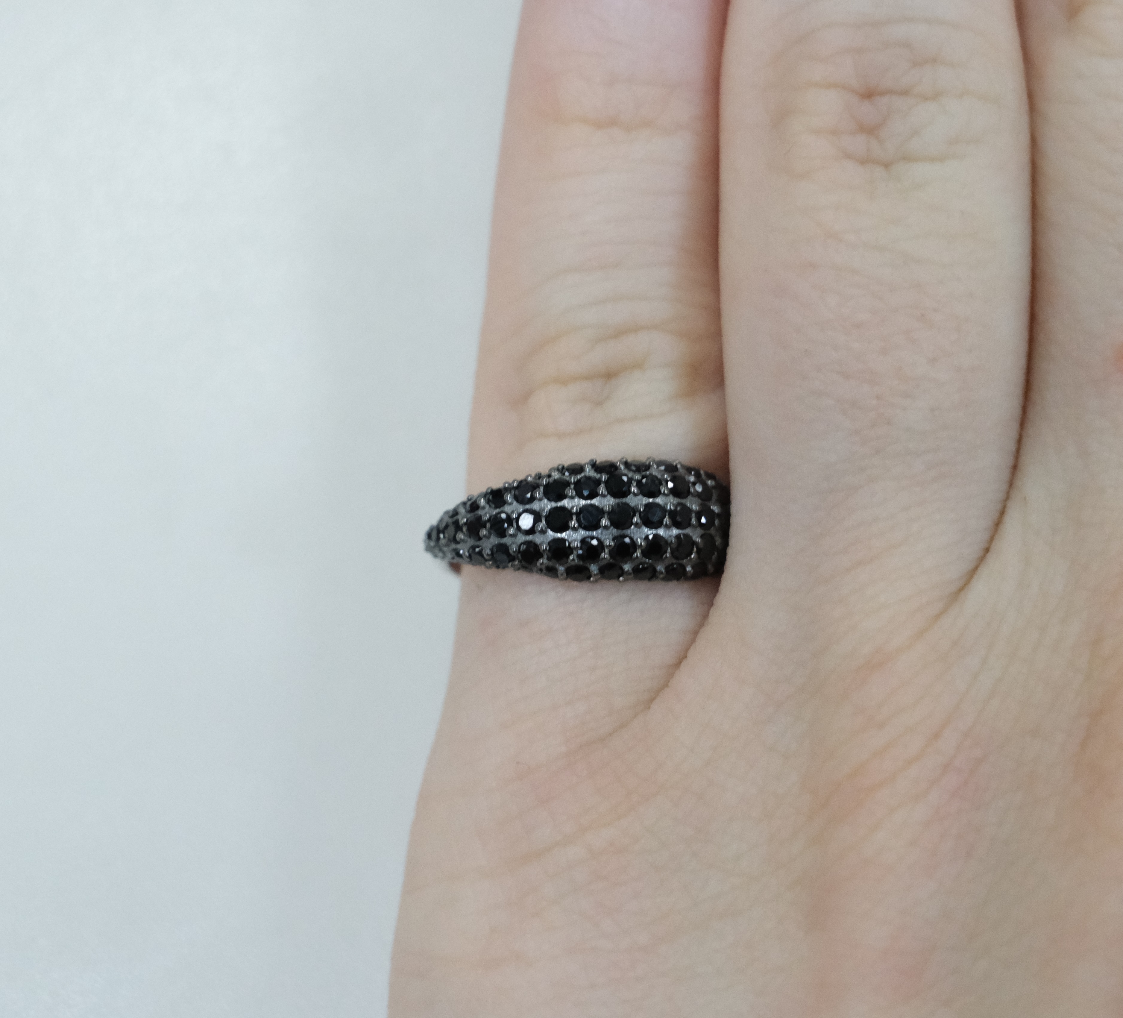 Серебряное кольцо со шпинелью